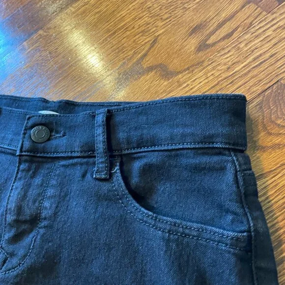 Old Navy Black Denim Shorts - Size 2 - Picture 2 of 5